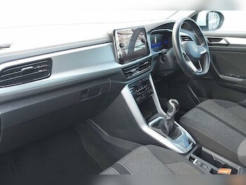 Used Volkswagen T-Roc 2023 for sale - 78385218: Photo