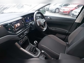 Used Volkswagen Polo 2023 for sale - 76419838: Photo