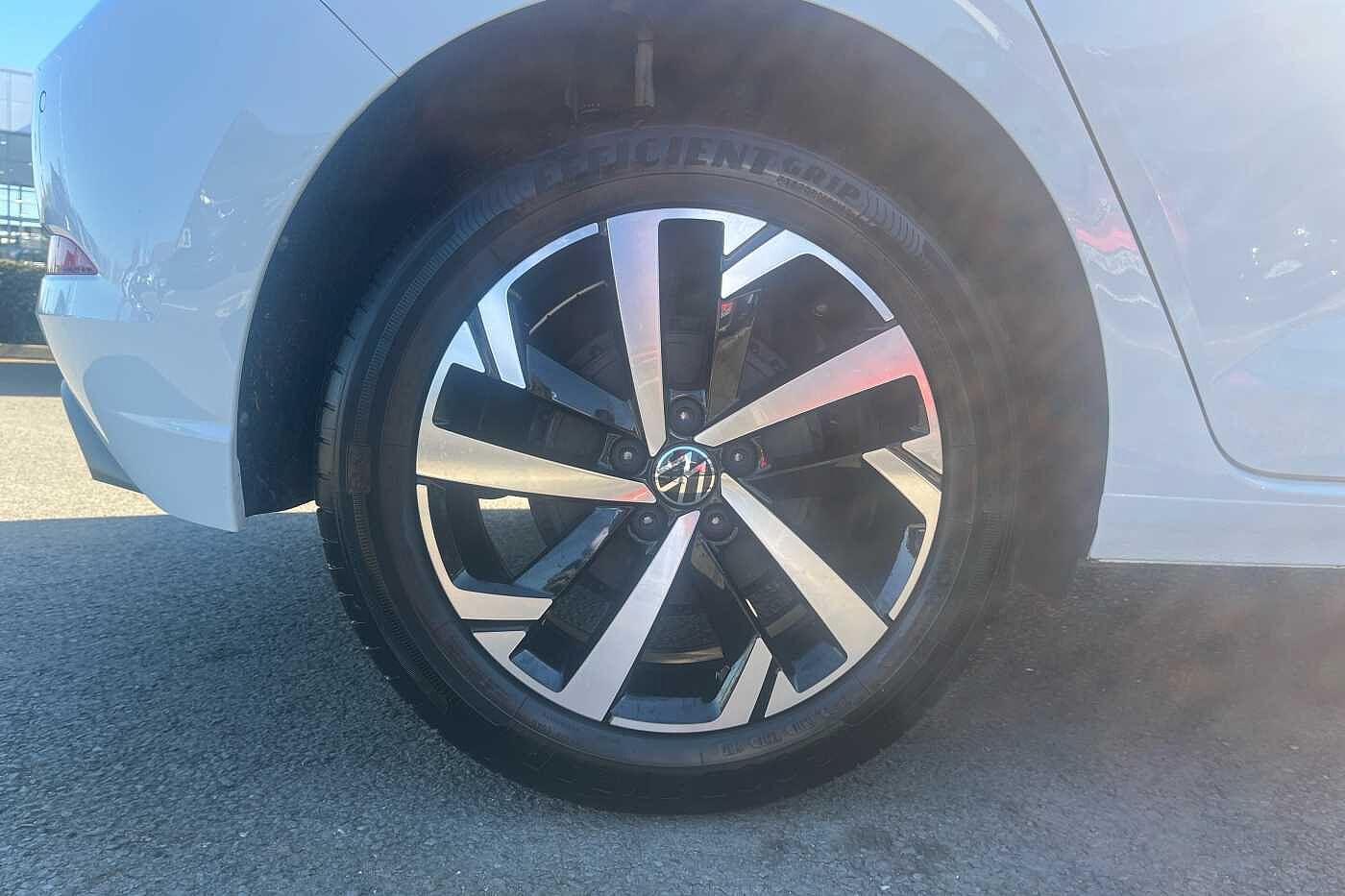 Used Volkswagen Polo 2024 for sale - 77346374: Photo 5