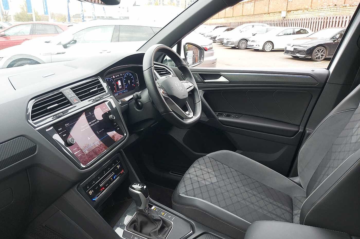 Used Volkswagen Tiguan 2024 for sale - 76474477: Photo 2