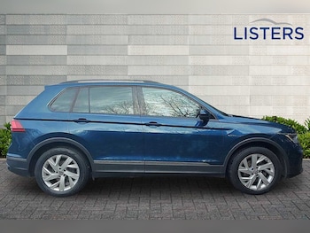 Used Volkswagen Tiguan 2022 for sale - 76800463: Photo