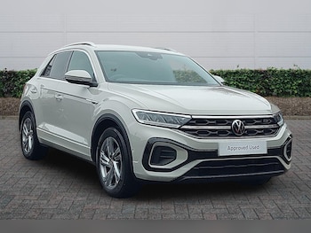 Used Volkswagen T-Roc 2022 for sale - 77498117: Photo