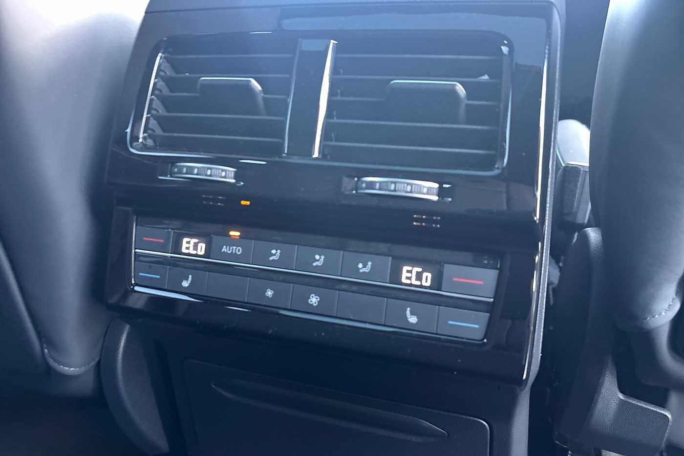 Used Volkswagen Touareg 2025 for sale - 77525757: Photo 15