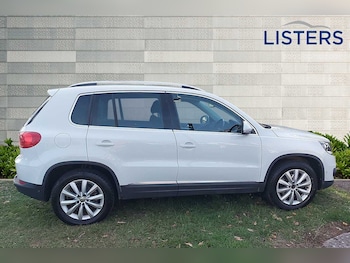 Used Volkswagen Tiguan 2014 for sale - 76110592: Photo 4