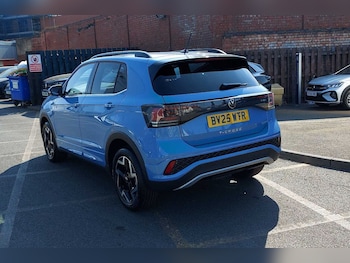 Used Volkswagen T-Cross 2025 for sale - 76110470: Photo 3