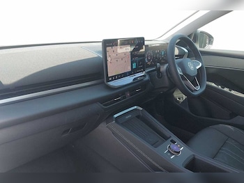 Used Volkswagen T-Roc 2026 for sale - 79094639: Photo