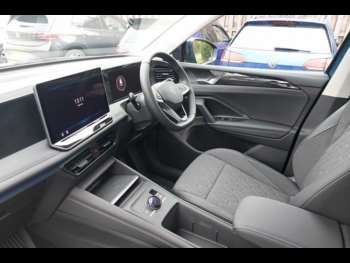 Used Volkswagen Tiguan 2024 for sale - 73330078: Photo