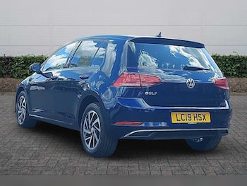 Used Volkswagen Golf 2019 for sale - 79610228: Photo