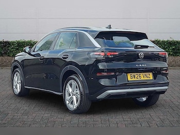 Used Volkswagen T-Roc 2026 for sale - 79094681: Photo