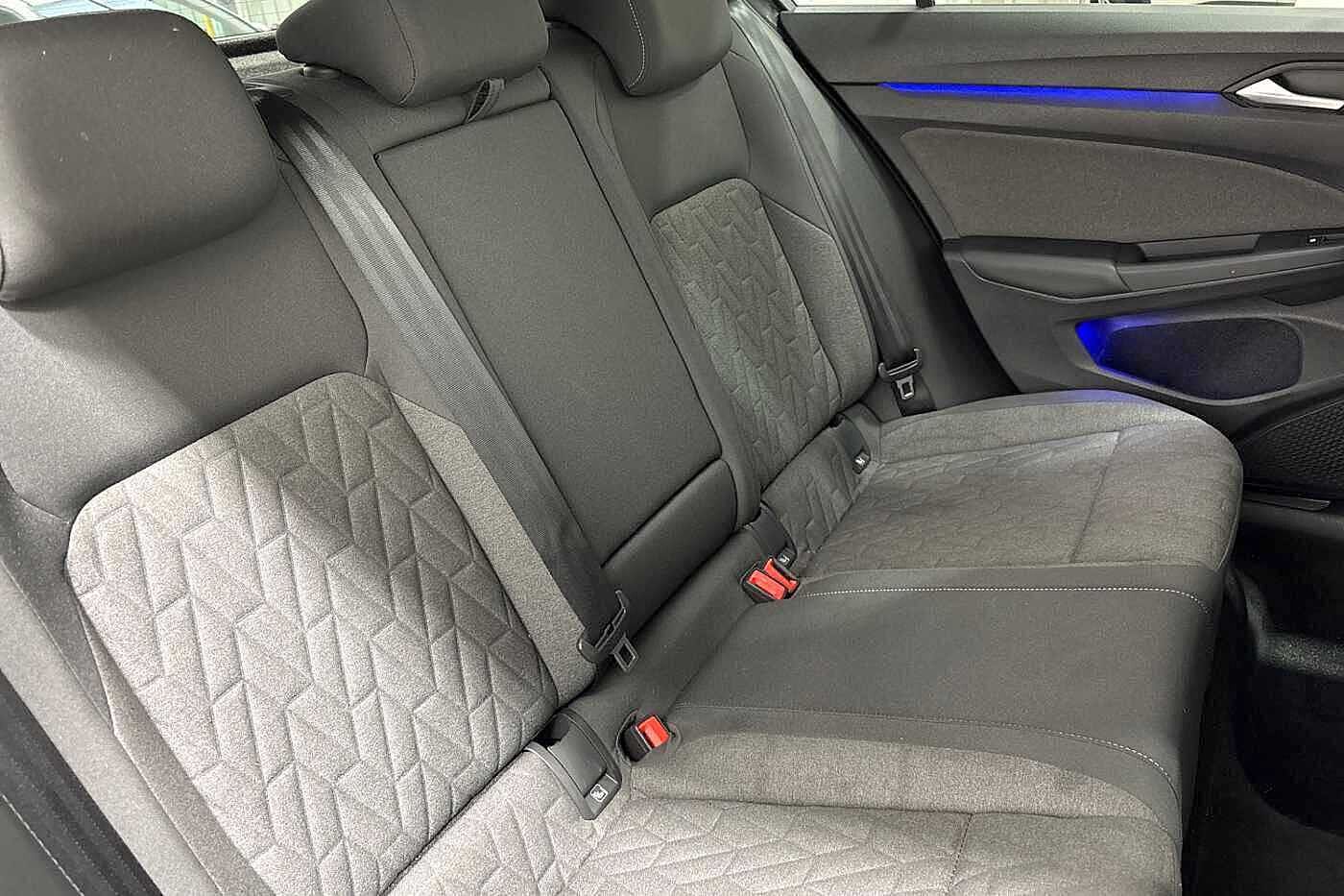 Used Volkswagen Golf 2024 for sale - 77627037: Photo 9