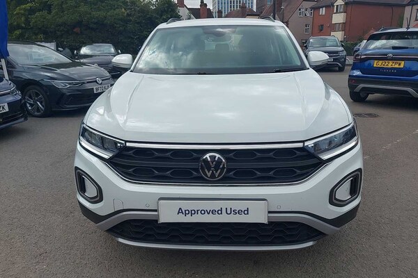 Used Volkswagen T-Roc 2023 for sale - 76110583: Photo 19