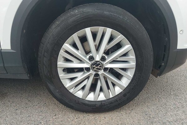 Used Volkswagen T-Roc 2023 for sale - 76110583: Photo 5