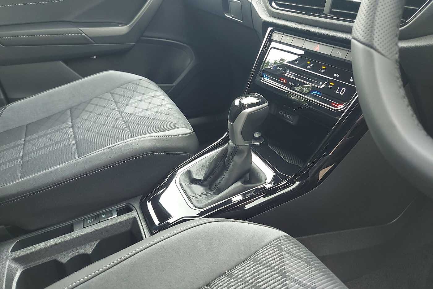 Used Volkswagen T-Roc 2025 for sale - 76110957: Photo 10