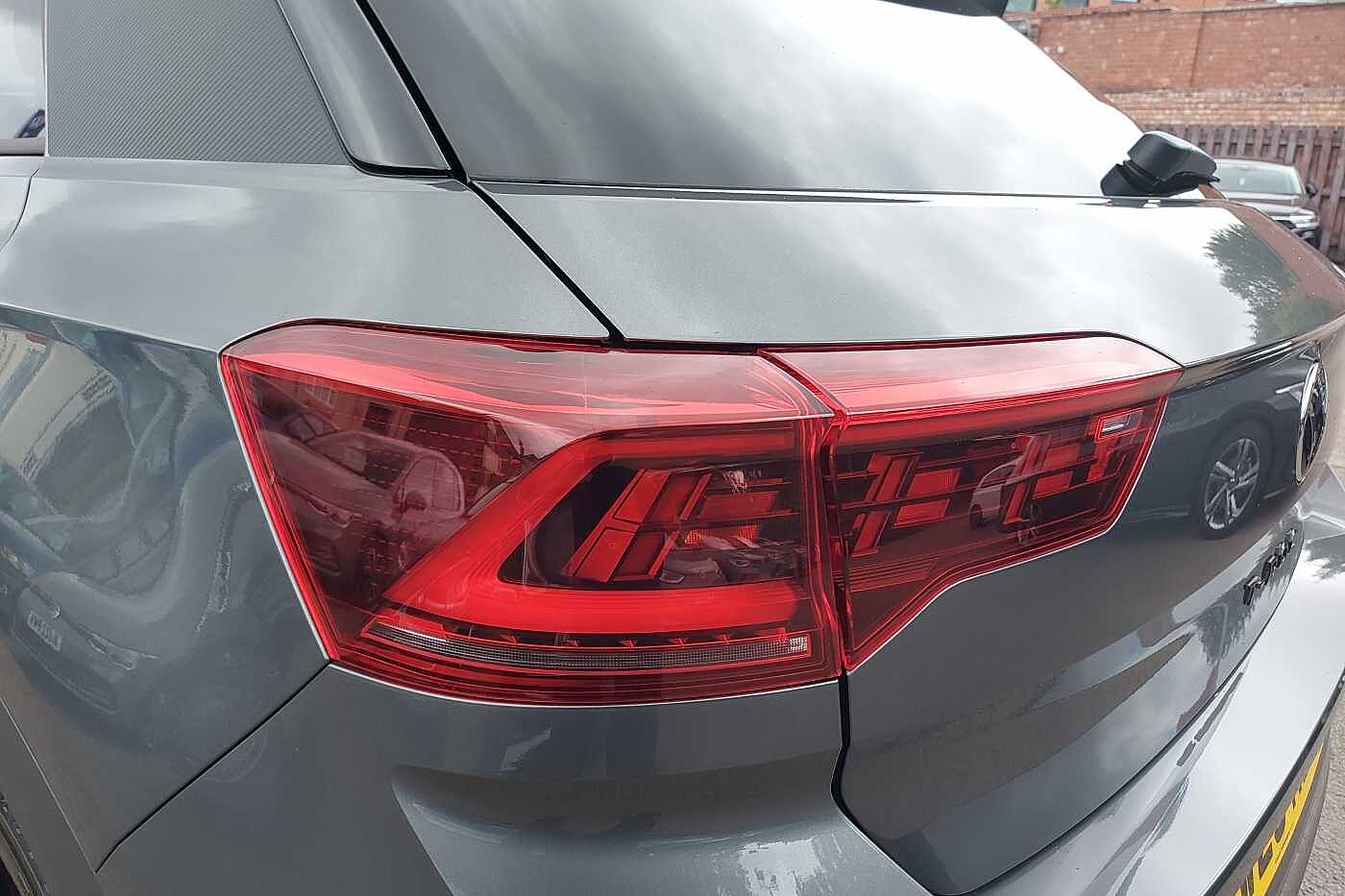 Used Volkswagen T-Roc 2025 for sale - 76110957: Photo 14