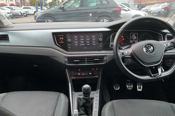 Used Volkswagen Polo 2021 for sale - 76139758: Photo 8