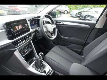 Used Volkswagen T-Roc 2025 for sale - 74876618: Photo