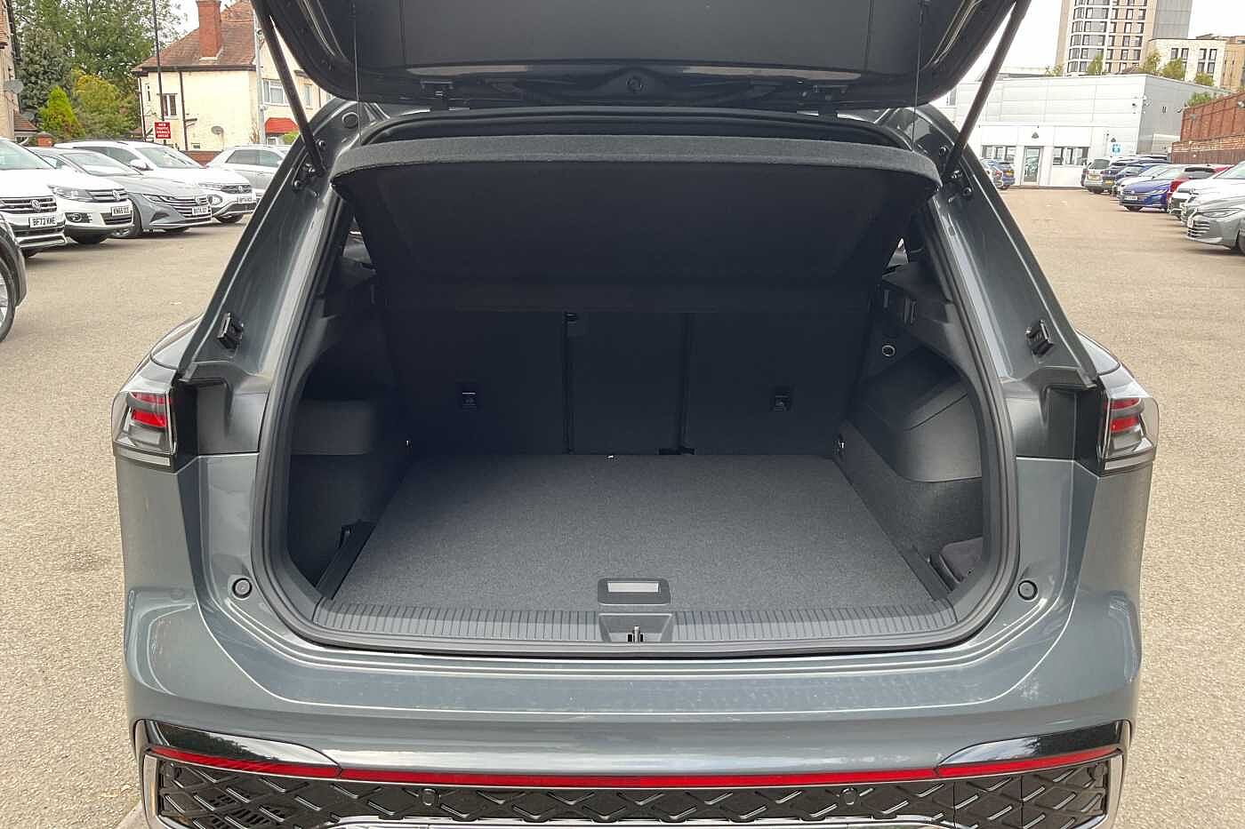 Used Volkswagen Tiguan 2025 for sale - 76202354: Photo 12