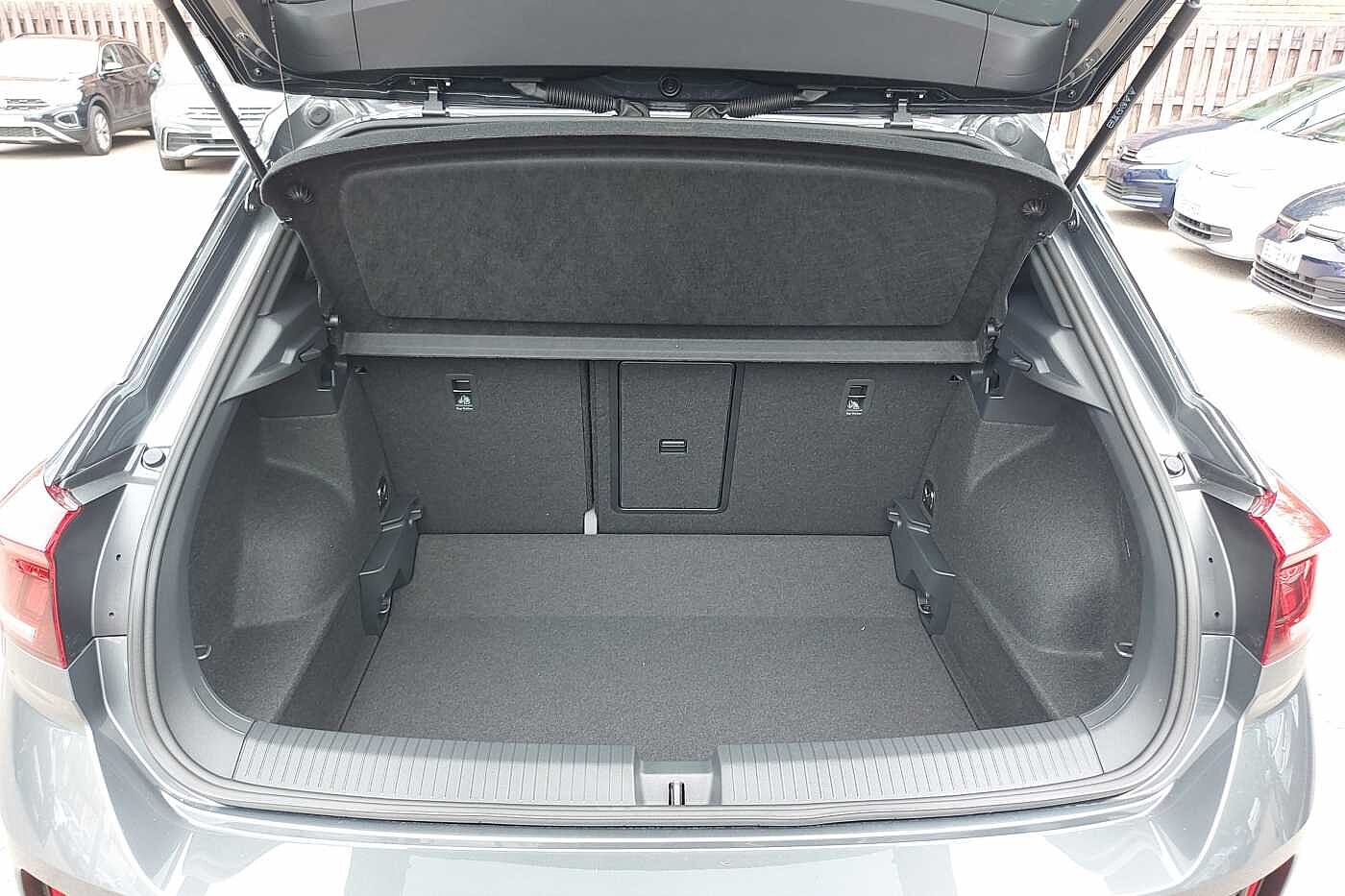 Used Volkswagen T-Roc 2025 for sale - 77177560: Photo 12