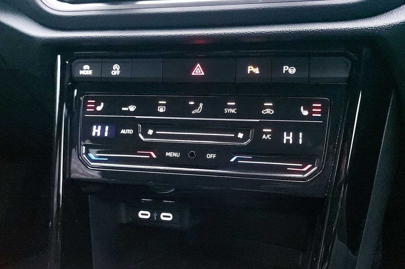 Used Volkswagen T-Roc 2023 for sale - 77176885: Photo 15