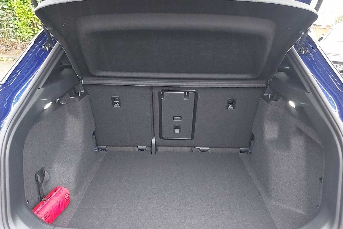 Used Volkswagen ID.4 2025 for sale - 77176670: Photo 11