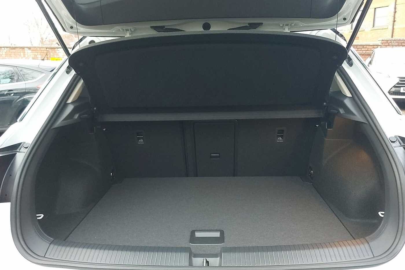 Used Volkswagen T-Roc 2025 for sale - 77176810: Photo 11