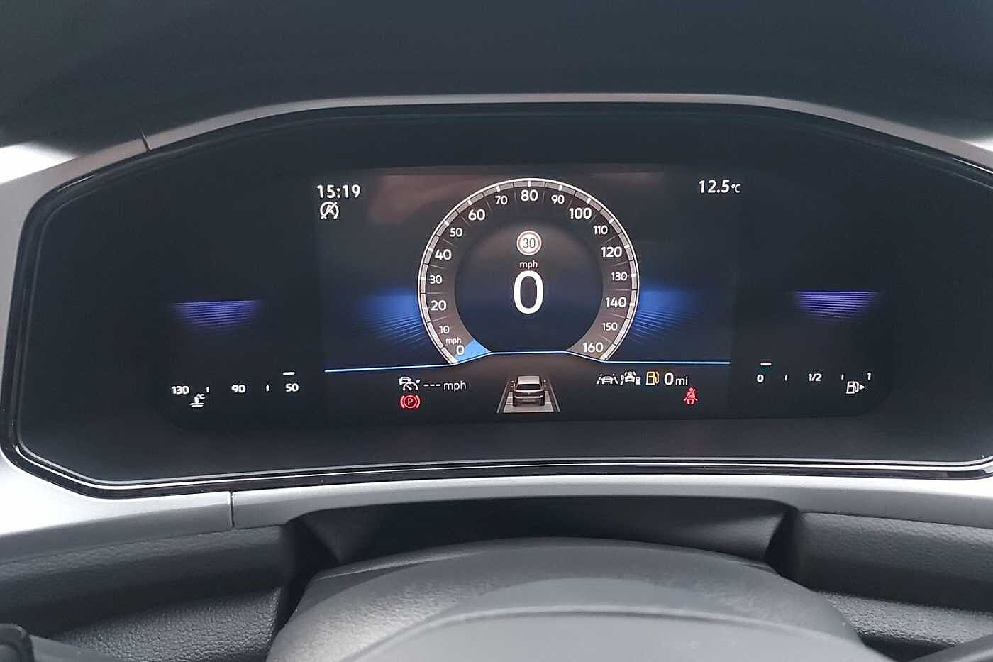 Used Volkswagen T-Roc 2025 for sale - 77176810: Photo 14