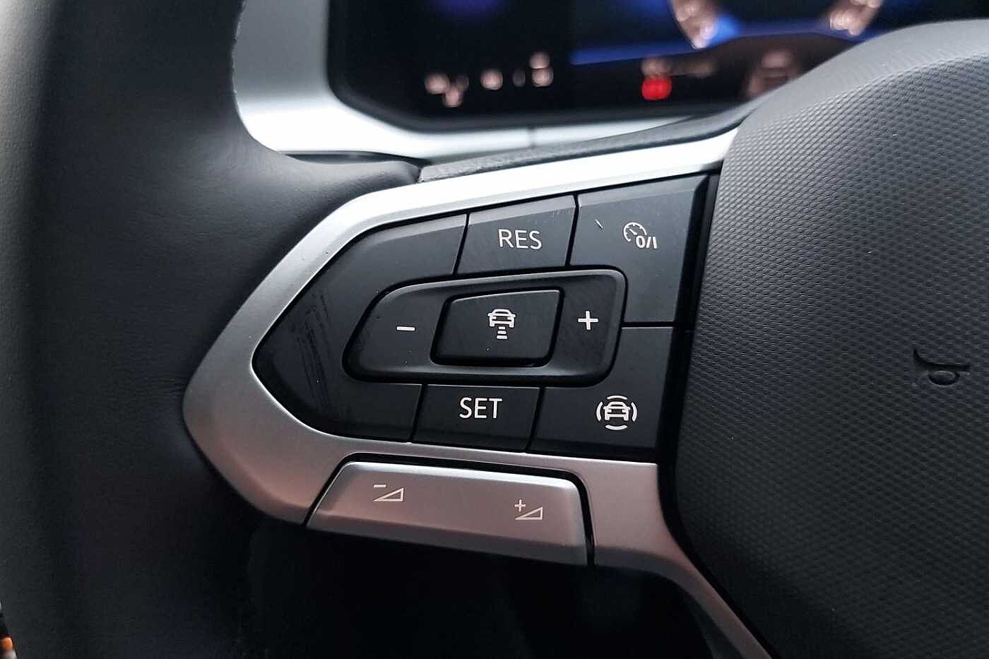 Used Volkswagen T-Roc 2025 for sale - 77176810: Photo 16