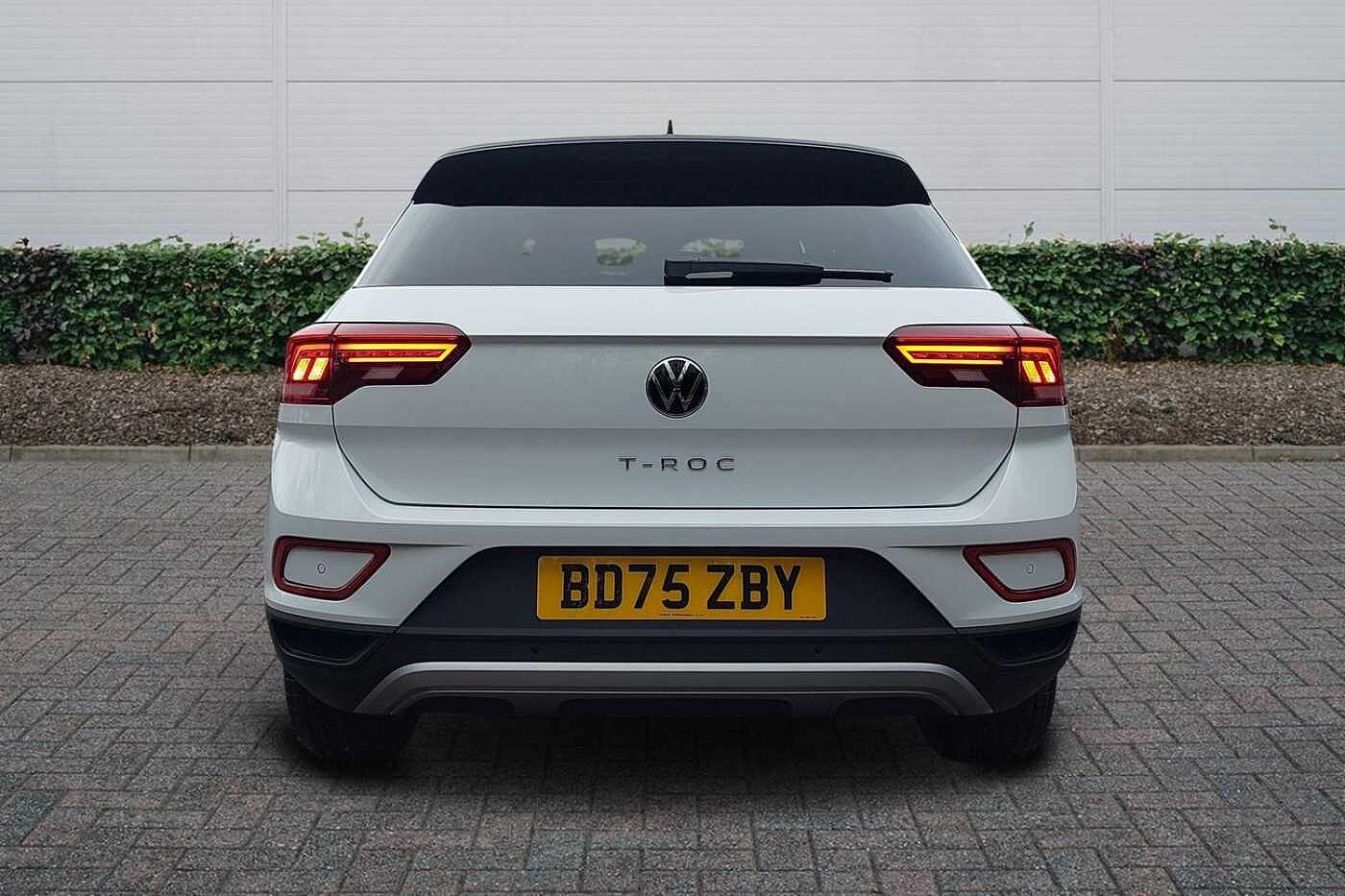 Used Volkswagen T-Roc 2025 for sale - 77176810: Photo 8