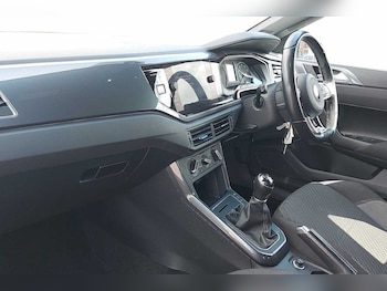 Used Volkswagen Polo 2021 for sale - 78293252: Photo