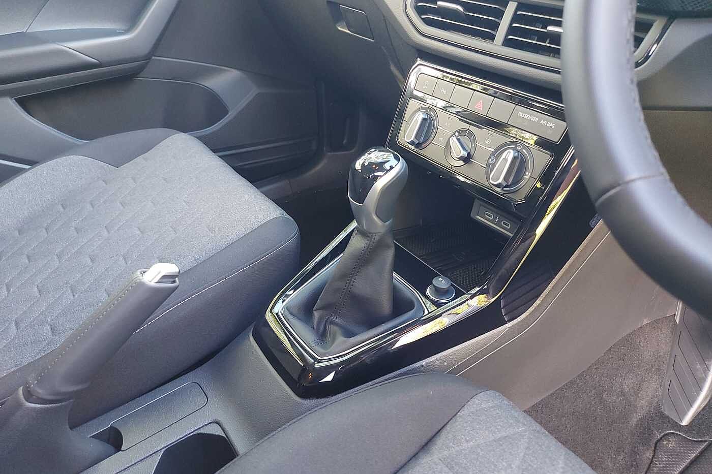 Used Volkswagen T-Cross 2025 for sale - 77176703: Photo 10