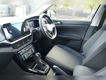 Used Volkswagen T-Cross 2025 for sale - 77176703: Photo