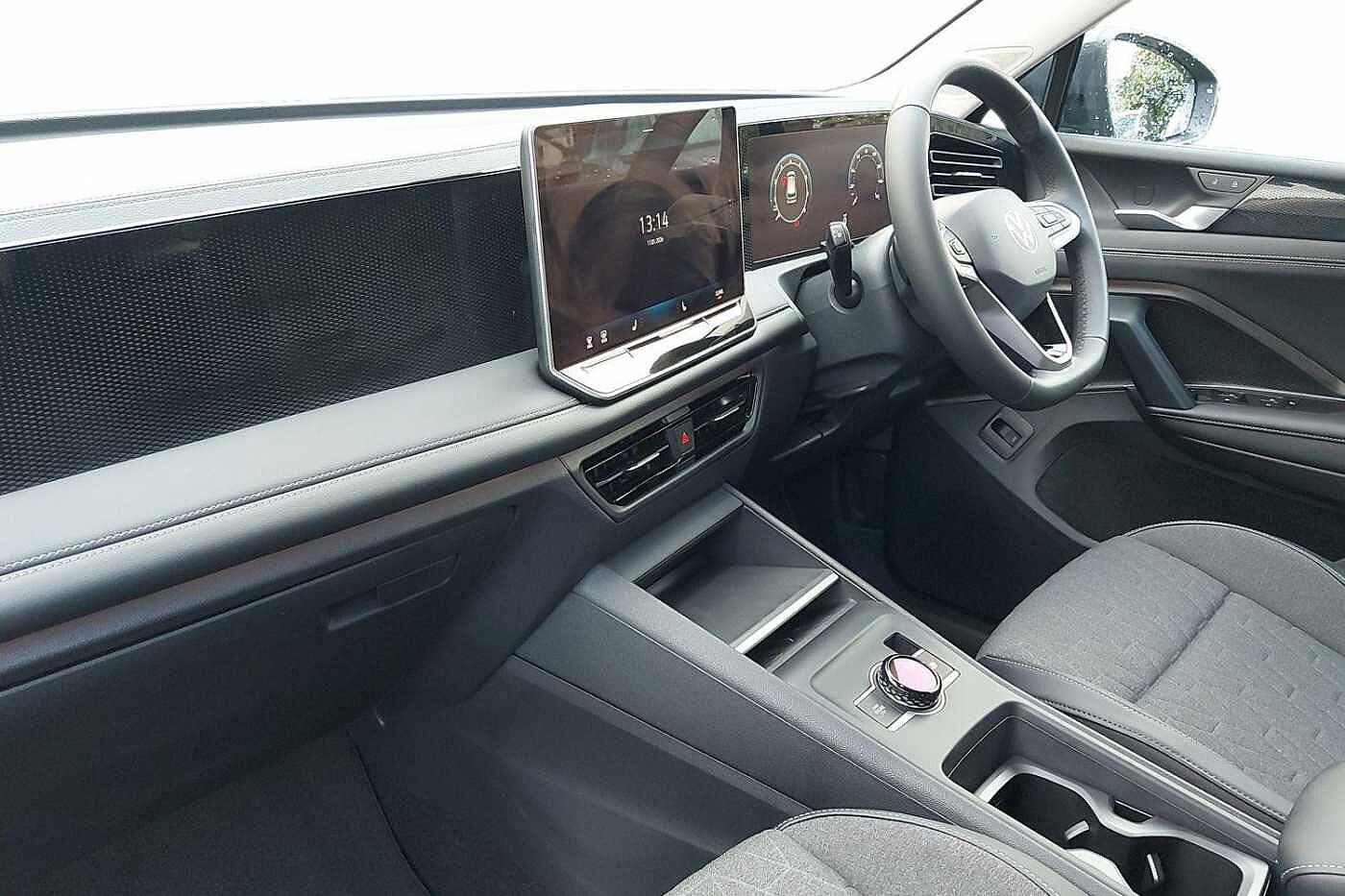 Used Volkswagen Tiguan 2025 for sale - 77177579: Photo 2