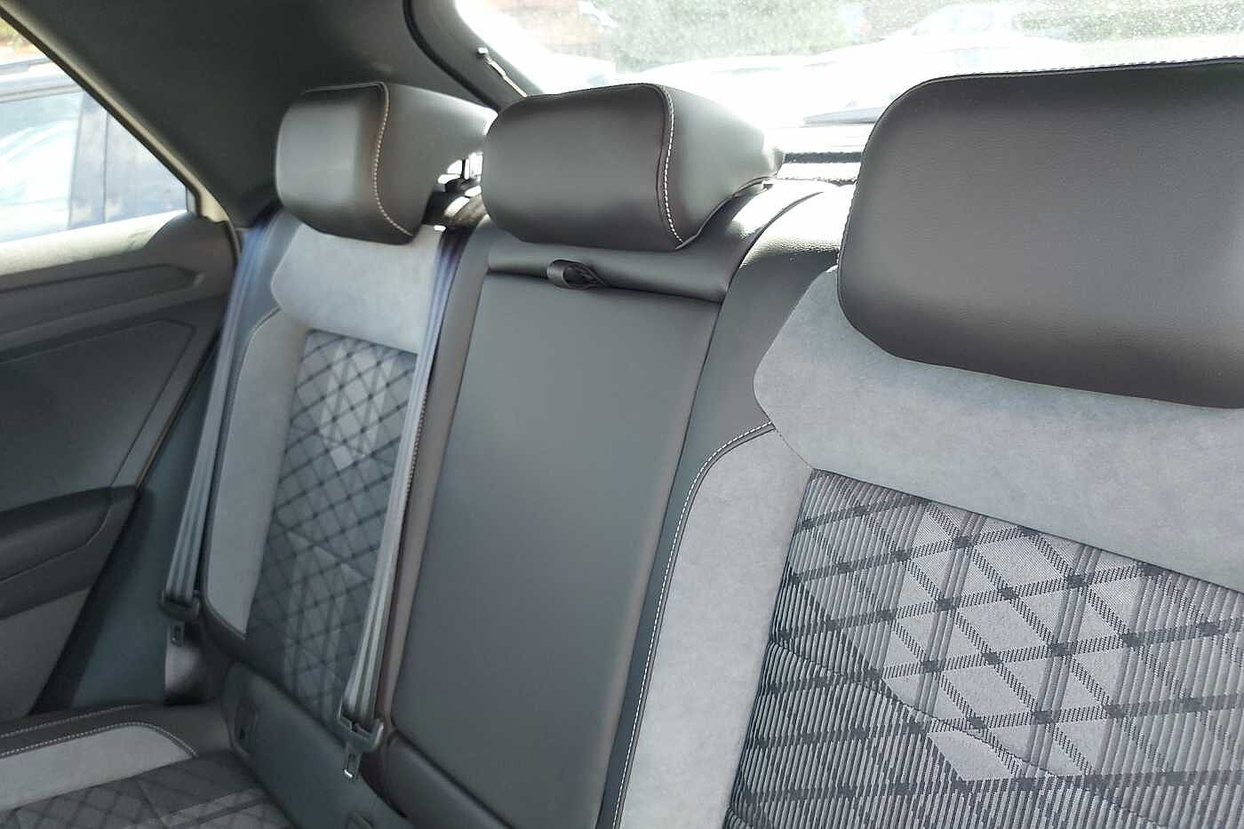 Used Volkswagen T-Roc 2025 for sale - 77941509: Photo 11