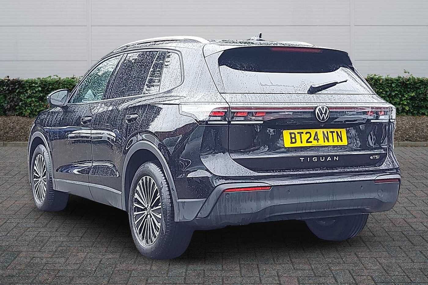 Used Volkswagen Tiguan 2024 for sale - 77388444: Photo 3