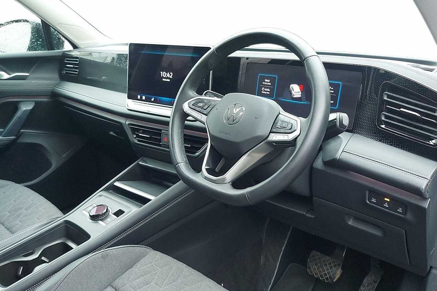 Used Volkswagen Tiguan 2024 for sale - 77388444: Photo 6