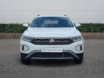 Used Volkswagen T-Roc 2025 for sale - 79226486: Photo