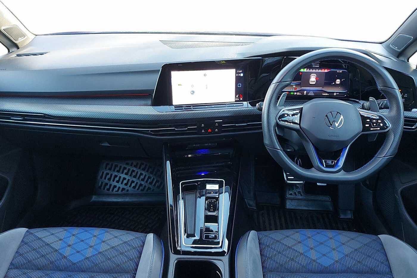 Used Volkswagen Golf 2023 for sale - 76410240: Photo 9