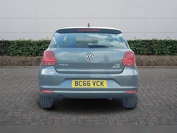 Used Volkswagen Polo 2017 for sale - 77910675: Photo