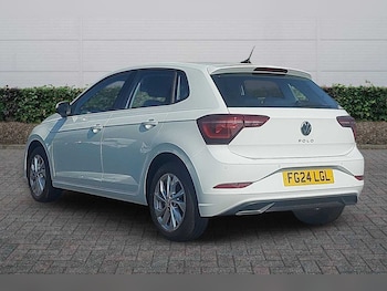 Used Volkswagen Polo 2024 for sale - 79108217: Photo