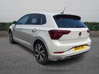 Used Volkswagen Polo 2024 for sale - 79035051: Photo