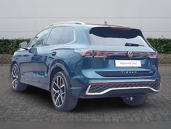 Used Volkswagen Tiguan 2024 for sale - 77725141: Photo