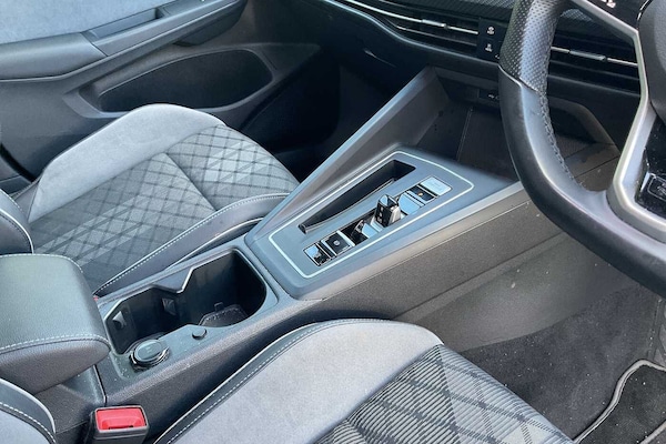 Used Volkswagen Golf 2021 for sale - 76110755: Photo 9