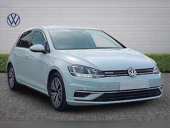 Used Volkswagen Golf 2018 for sale - 79170599: Photo
