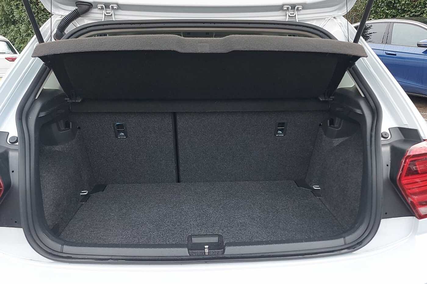 Used Volkswagen Polo 2018 for sale - 77218229: Photo 11