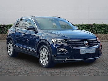 Used Volkswagen T-Roc 2019 for sale - 77254432: Photo