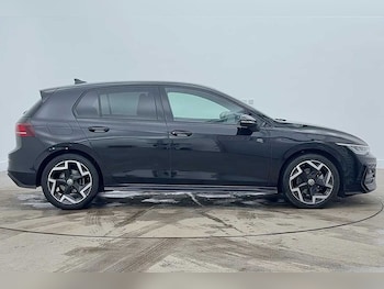 Used Volkswagen Golf 2025 for sale - 77587993: Photo