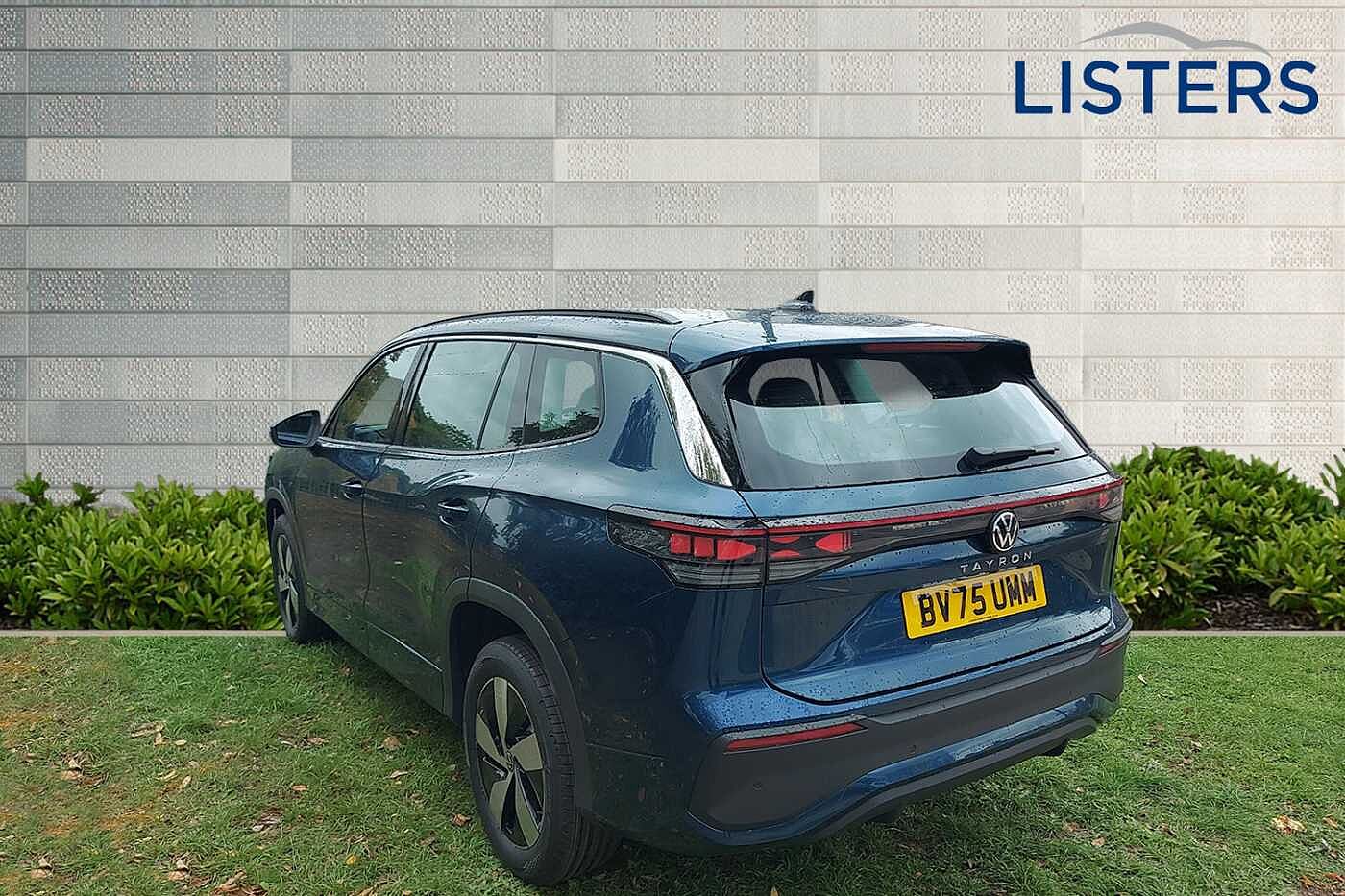 Used Volkswagen Touran 2025 for sale - 77346319: Photo 3