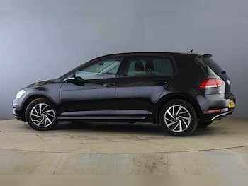 Used Volkswagen Golf 2019 for sale - 77539460: Photo