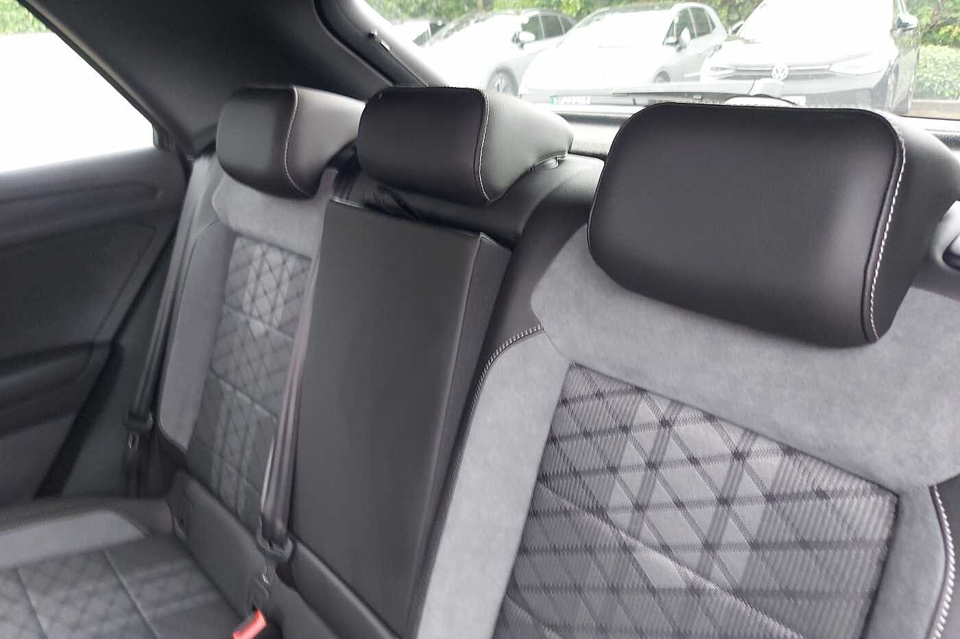 Used Volkswagen T-Roc 2025 for sale - 76110896: Photo 11