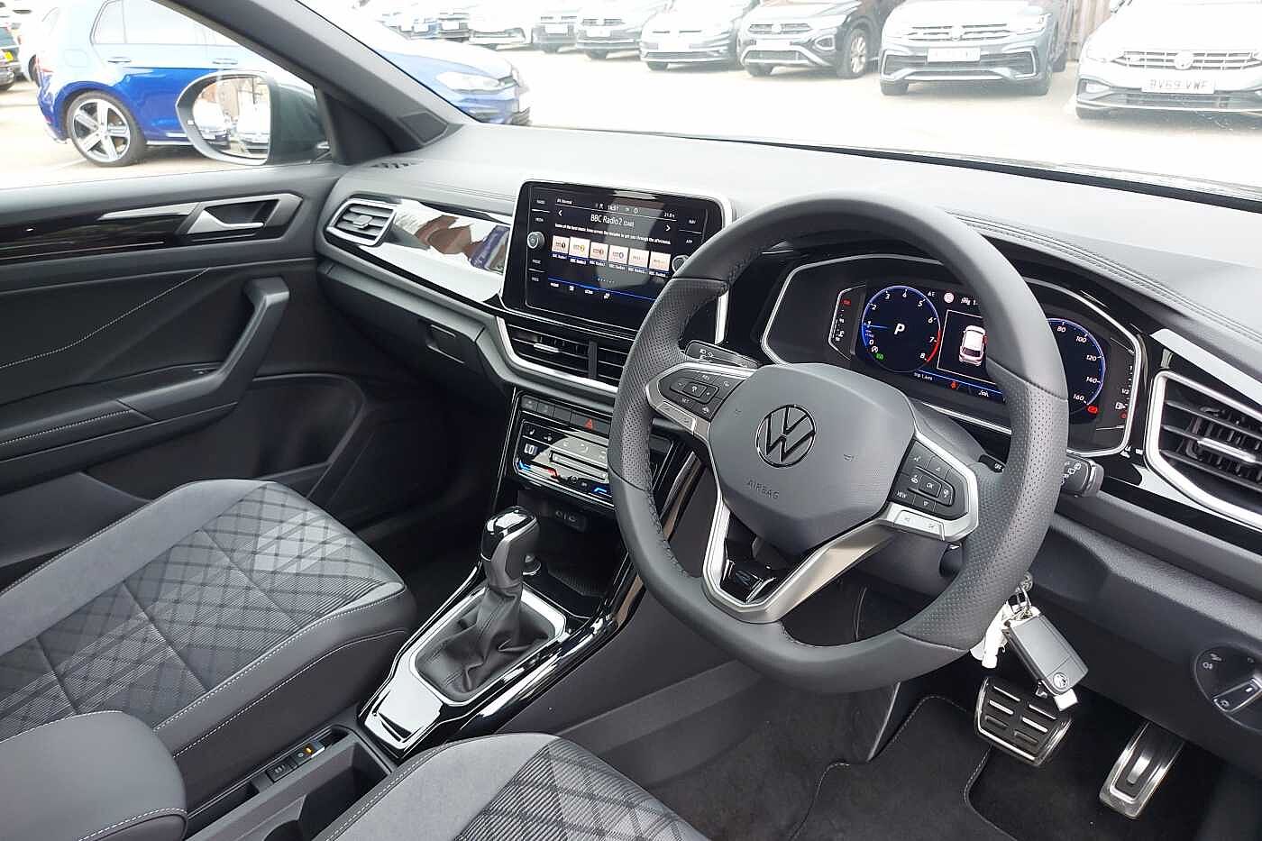 Used Volkswagen T-Roc 2025 for sale - 76110896: Photo 6